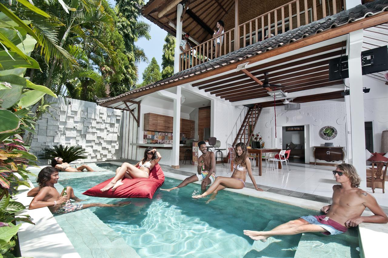3BR Villa Hari - Minggu Villas Seminyak Luaran gambar